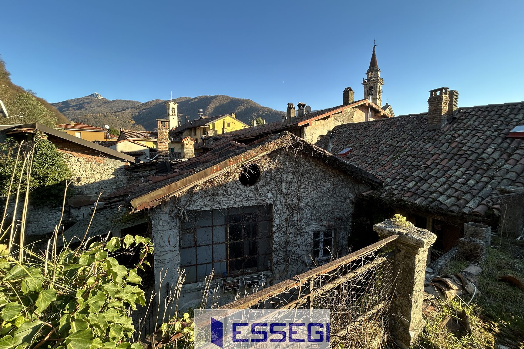 ASSO Intera proprieta